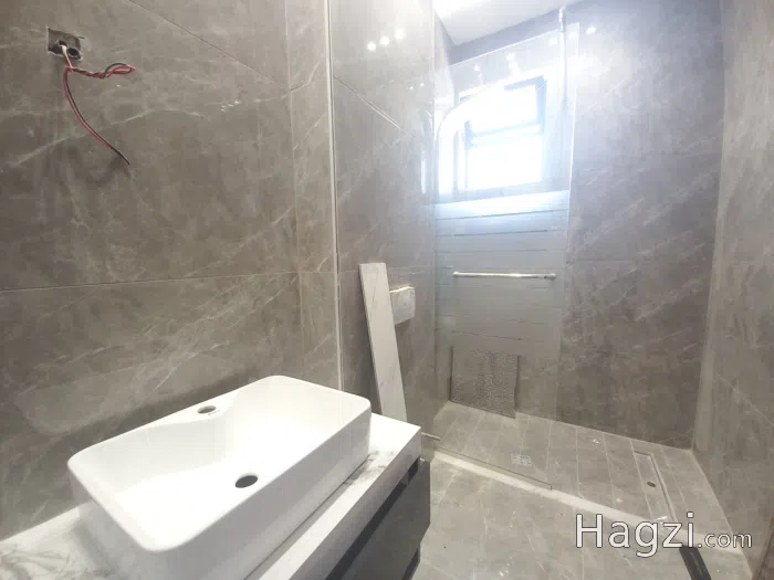 Apartment For Sale In Um Al Summaq - Secondary Image 3