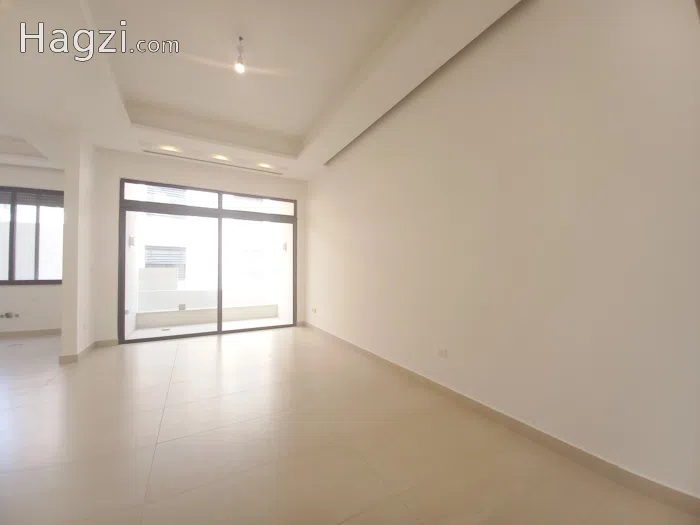 Unfurnished Apartment For Rent In 7th Circle 