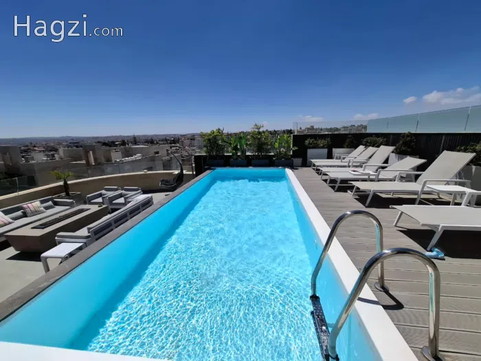 Spacious two-bedroom apartment with a shared rooftop. - Secondary Image 3