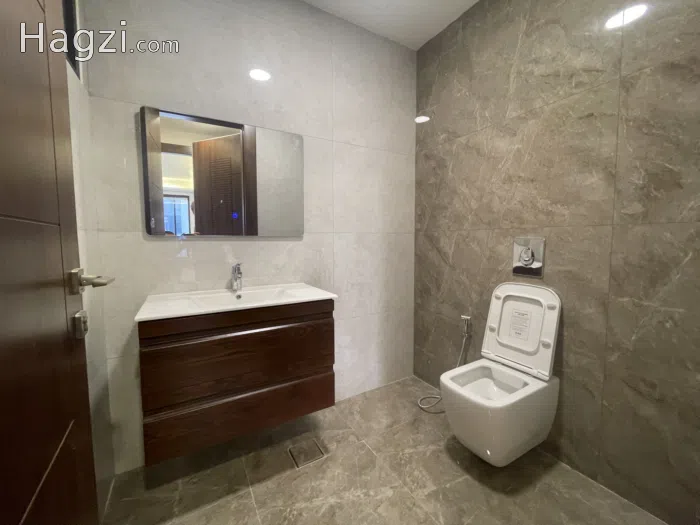 Apartment for rent in Deir Ghbar - Secondary Image 2