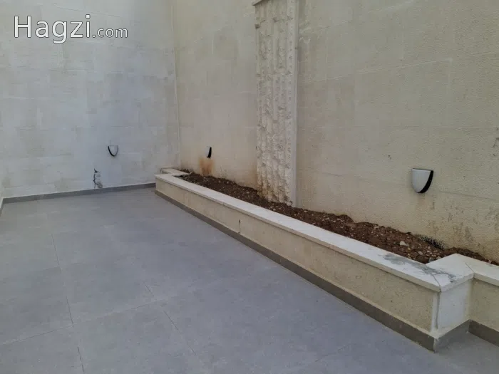 Unfurnished apartment for sale - Secondary Image 2