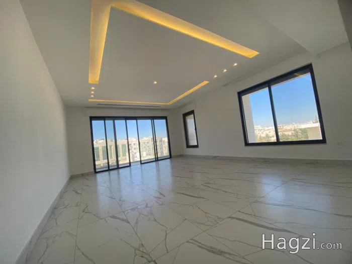 Apartment For Sale In Um Al Summaq  - Secondary Image 2