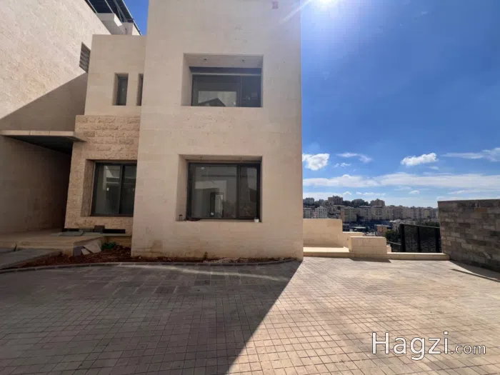 Detached Villa for Sale in Ruba Dabouq - Secondary Image 2