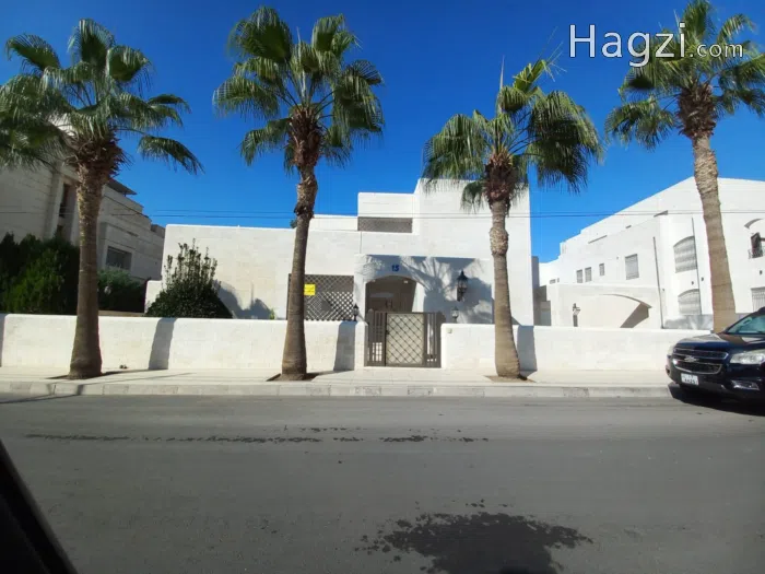 Unfurnished Villa in Central Abdoun for Rent or Sale  