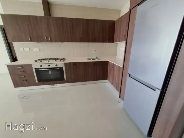 Semi-furnished apartment for sale - Secondary Image 1