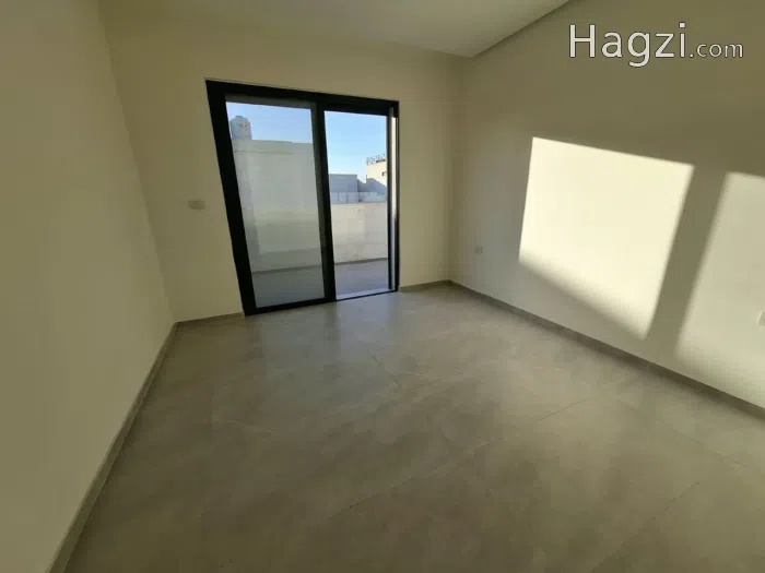 Rooftop Apartment for Sale in Abdoun – Near Taj Mall