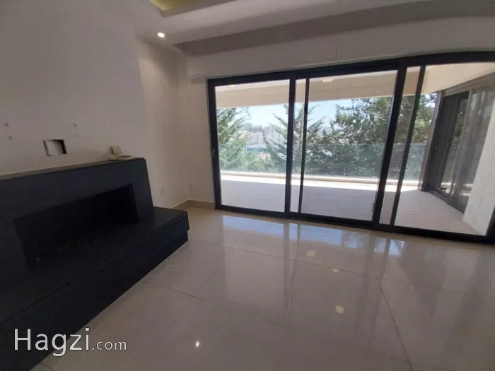 Unfurnished apartment to Rent  - Secondary Image 3