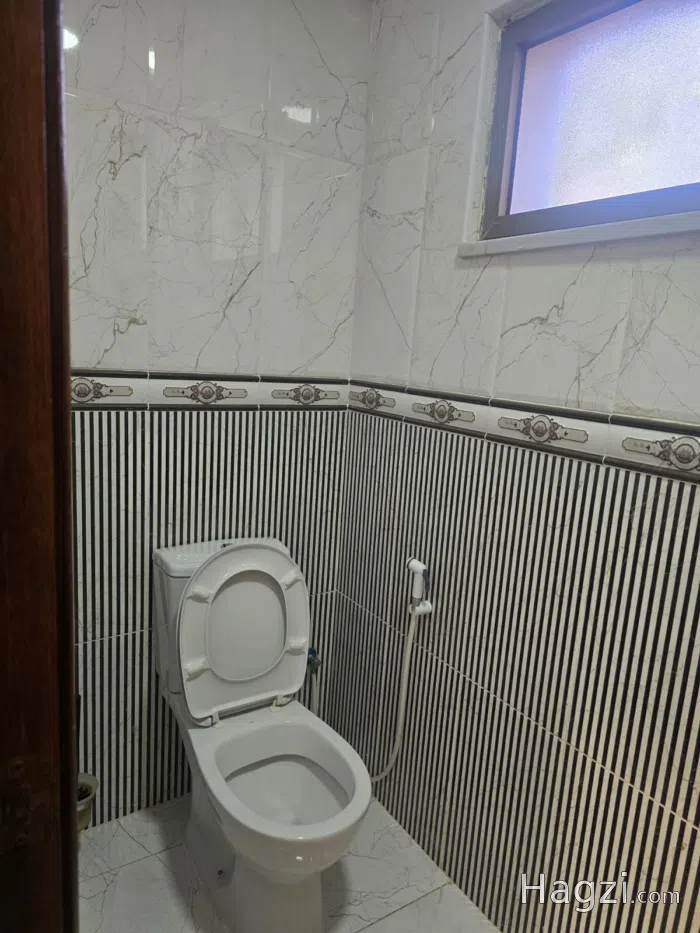 Unfurnished apartment to Rent  - Secondary Image 2