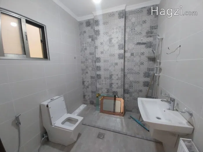 Unfurnished apartment for sale - Secondary Image 2