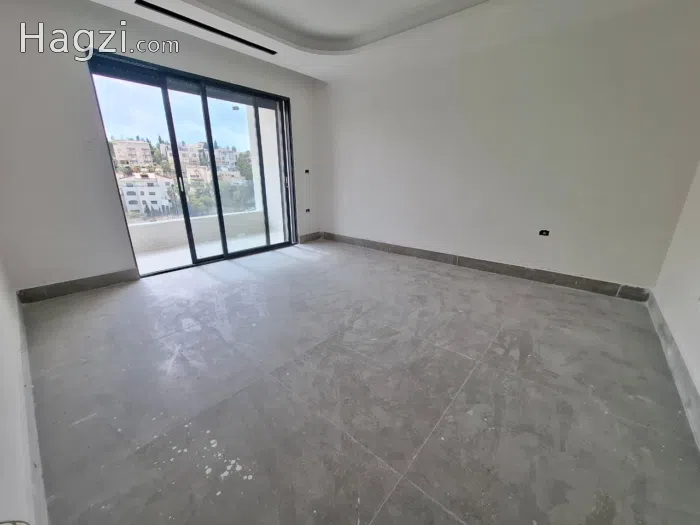 Unfurnished apartment for sale