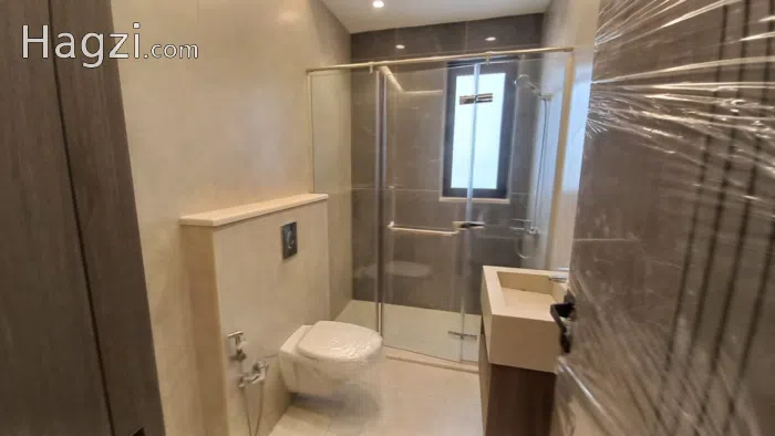 Apartment for sale in Um Uthaina - Secondary Image 2