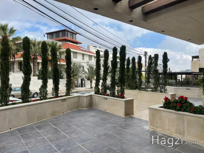 Not Furnished Apartment to Rent 200sqm