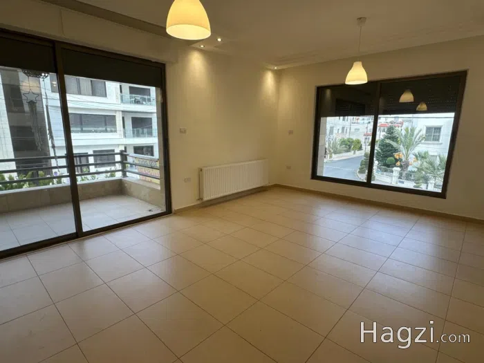 Unfurnished apartment for rent in Hay Al Sahabah