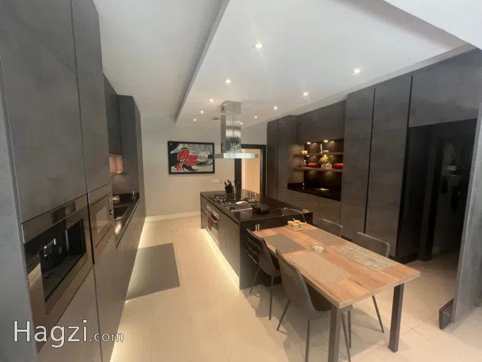 Stunning GF Apartment For Rent