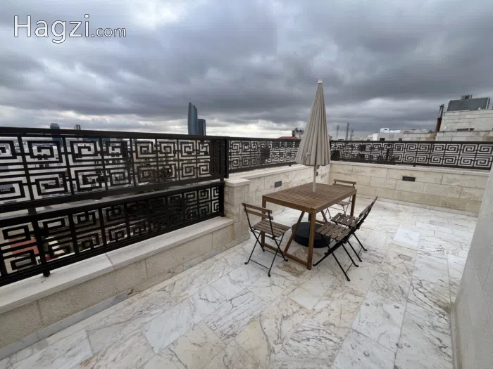 2 Bedroom Rooftop for rent