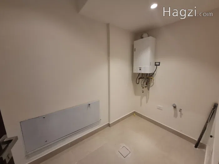Unfurnished apartment to Rent - Secondary Image 3