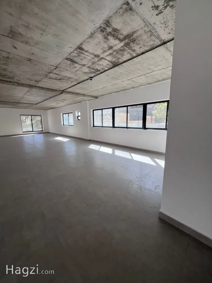 Office for rent in Shmesani 200 meter - Secondary Image 2