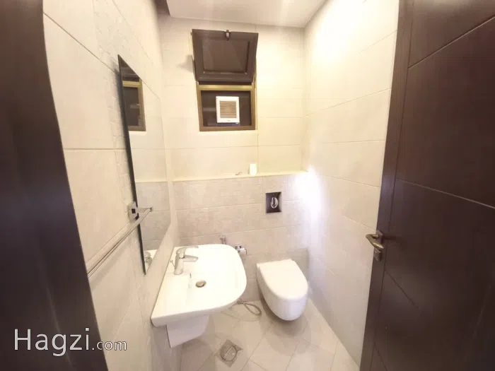 Unfurnished Four Bedrooms Apartment for Rent in Um Uthaina - Secondary Image 2