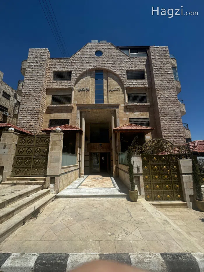 Spacious 4-Bedroom Apartment at a Preferential Price in Tlaa Al Ali