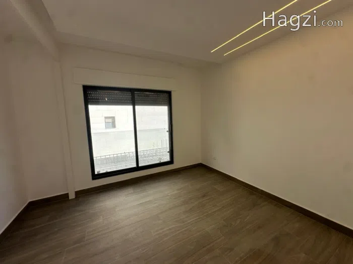 Semi furnished apartment for rent in 4th Circle - Secondary Image 2