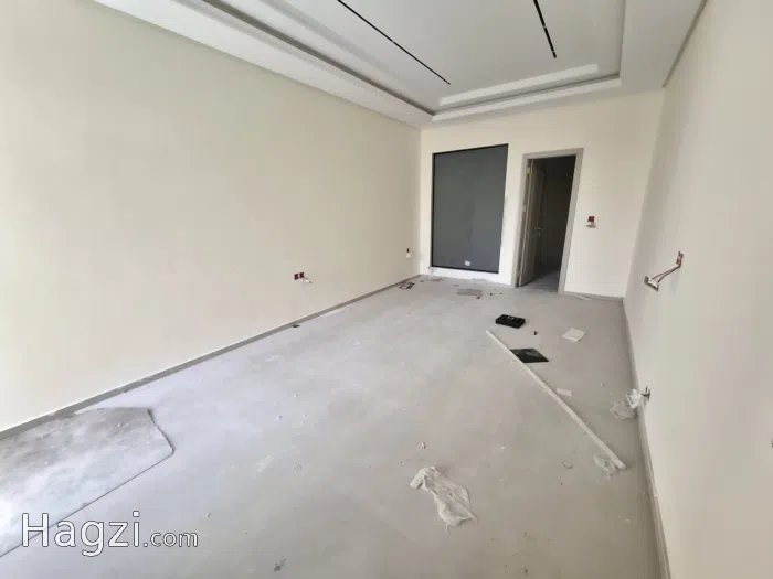 Unfurnished apartment for sale - Secondary Image 2