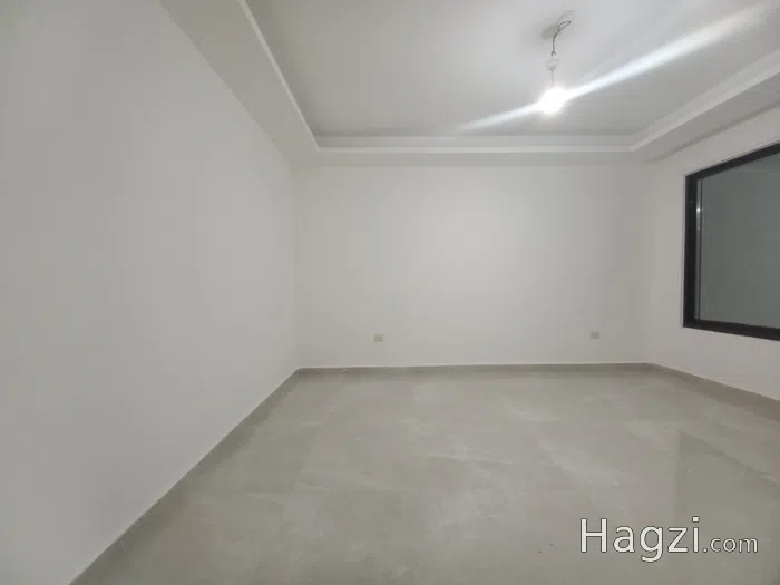 Apartment For Sale in Deir Ghbar - Secondary Image 2