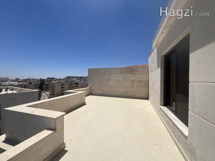 Three bedroom apartment for Sale - Secondary Image 1