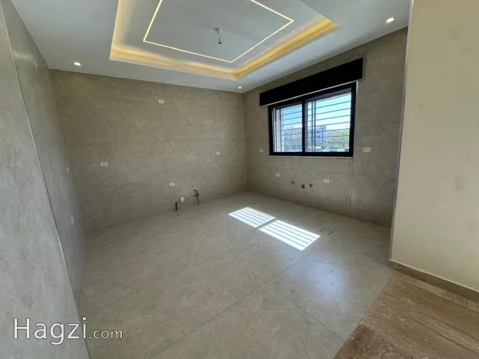 220 Sqm apartment For Sale in khalda - Secondary Image 3