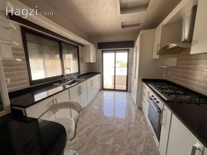 Three bedroom apartment for Sale in Rabieh - Secondary Image 3