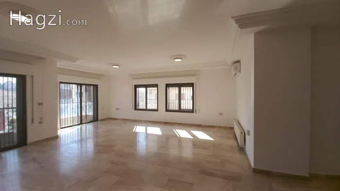 Unfurnished apartment for rent in deir ghbar - Secondary Image 2