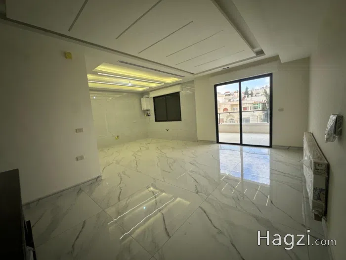 Apartment for Sale in Um Al Summaq - Secondary Image 2