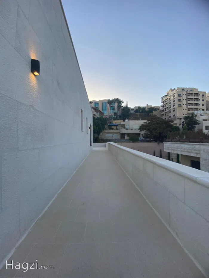 Unfurnished apartment for rent  - Secondary Image 3