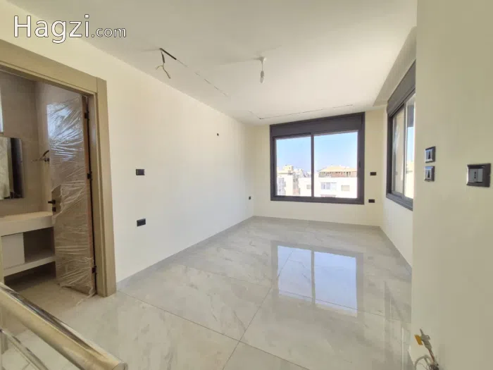 🏡 Luxury Apartments for Sale | Um Uthaina - Secondary Image 2