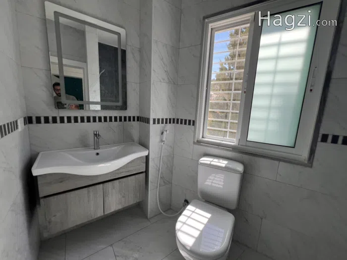 Experience Jabal Amman's Best: Beautifully Furnished 1-Bedroom Apartment Available for Rent! - Secondary Image 3