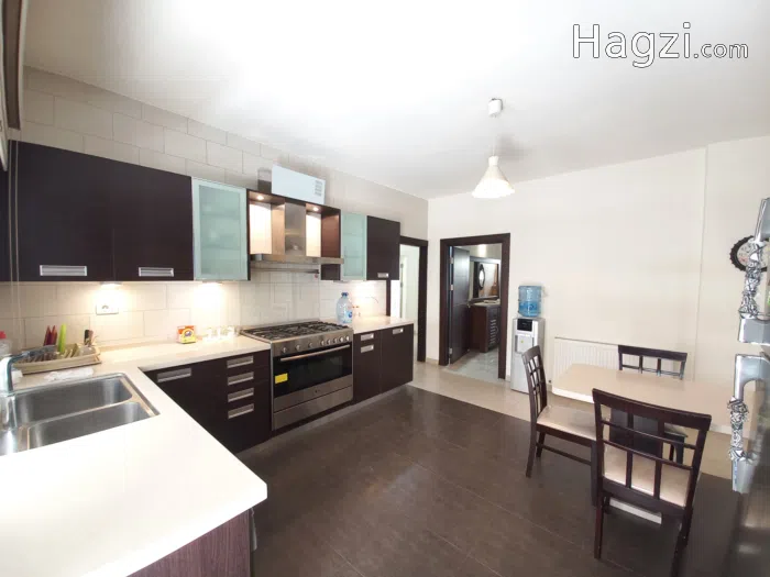 Furnished Apartment to Rent 189sqm - Secondary Image 3