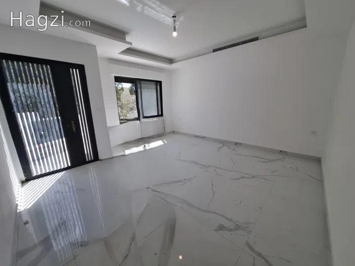 Unfurnished apartment for sale  - Secondary Image 1