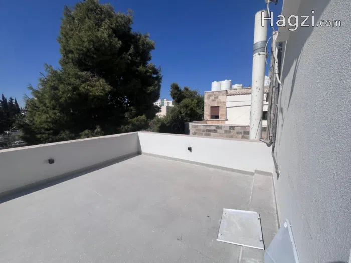 Studio apartment for rent 