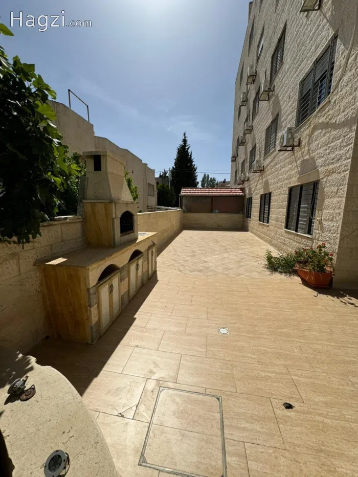 Unfurnished apartment to Rent