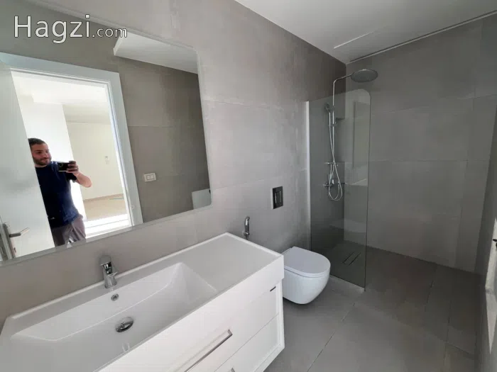 Three bedroom duplex - Secondary Image 3