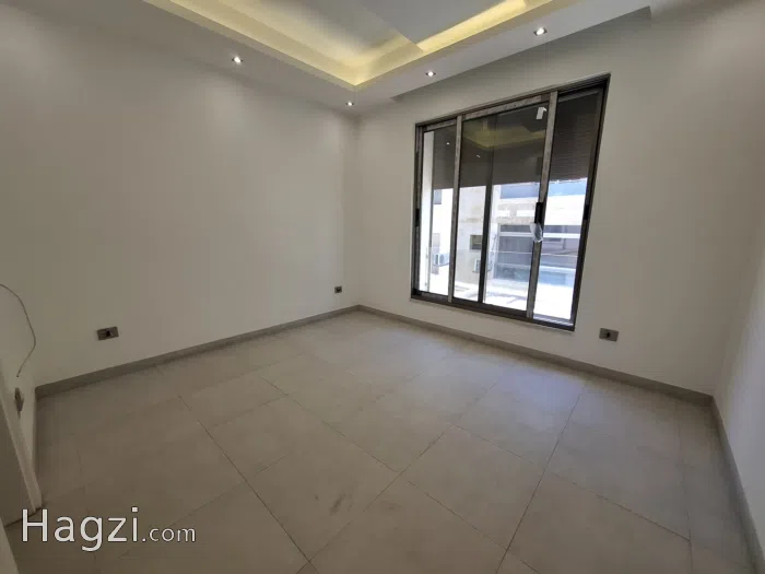 Unfurnished apartment to Rent - Secondary Image 3