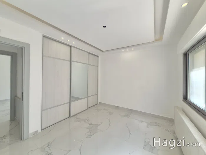 Semi-Furnished apartment for rent in Al shmeisani - Secondary Image 3